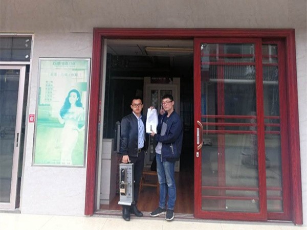回鄉創業，不負青春：恭喜黃先生簽約皇迪長沙經銷商